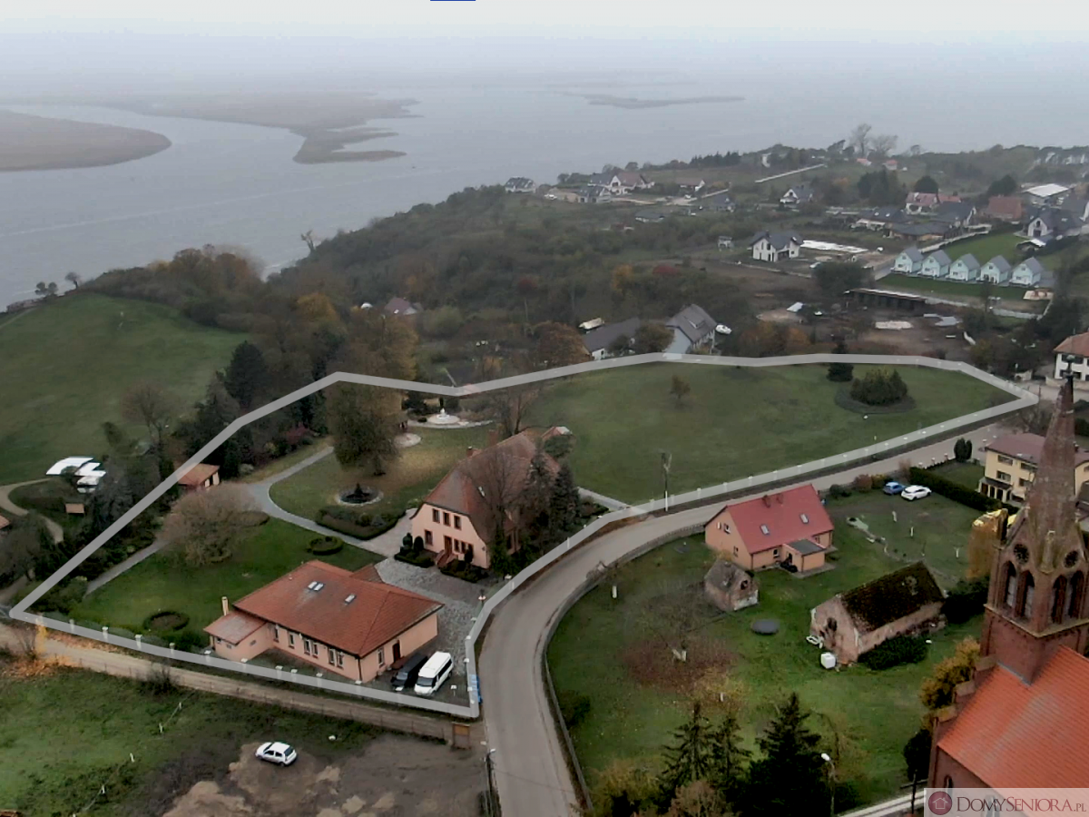 Działka z widokiem na Zalew Szczeciński przeznaczona pod Dom Seniora - Lubin (woj. zachodniopomorskie)