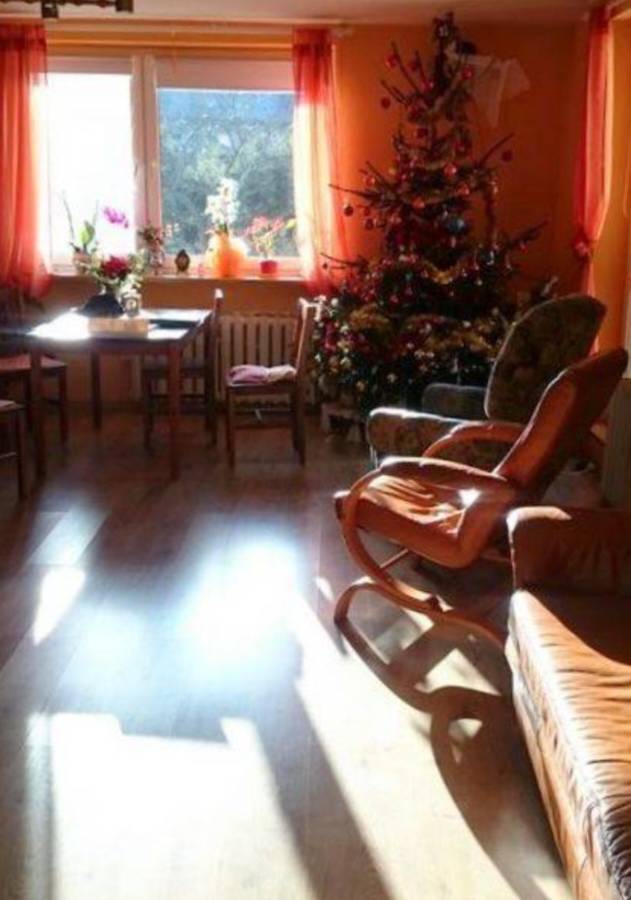 Sprzedam prywatny Dom seniora w karkonoszach w bezpośrednim sąsiedztwie jeleniej Góry