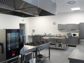 Holi-Care - Prywatny dom opieki dla osób w podeszłym wieku i osób niepełnosprawnych