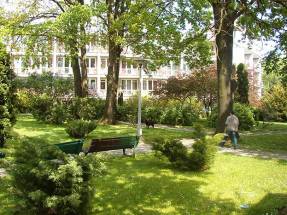 Sanatorium Uzdrowiskowe Ciche Wąwozy w Nałęczowie