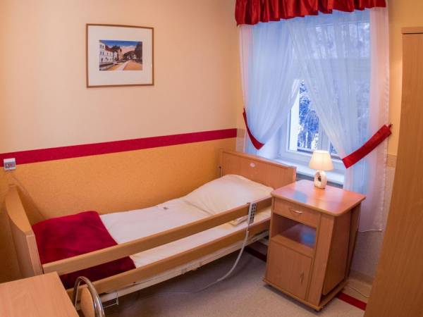 Dolnośląski Ośrodek Opieki Międzypokoleniowej