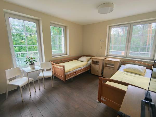 Dom Seniora Amico Amicus