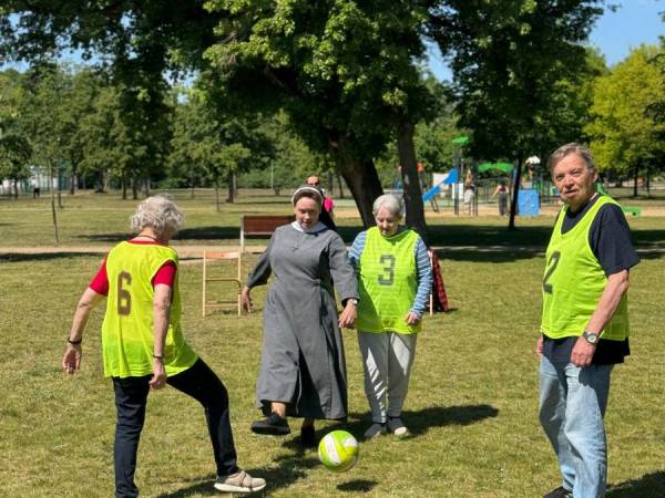 Zespół Dziennych Domów Pomocy