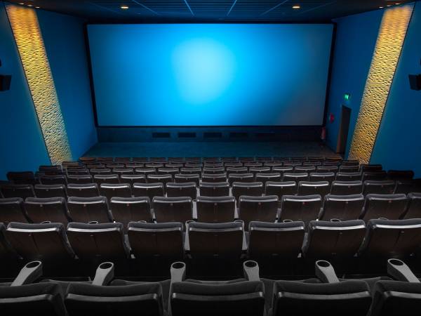 Warszawskie teatry przyjazne seniorom